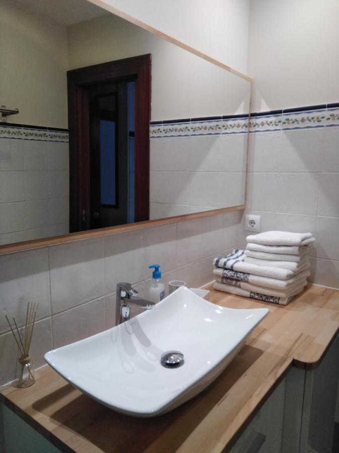 Apartamento Transito De Entrerruas ซานติอาโก เด กอมโปสเตลา ภายนอก รูปภาพ