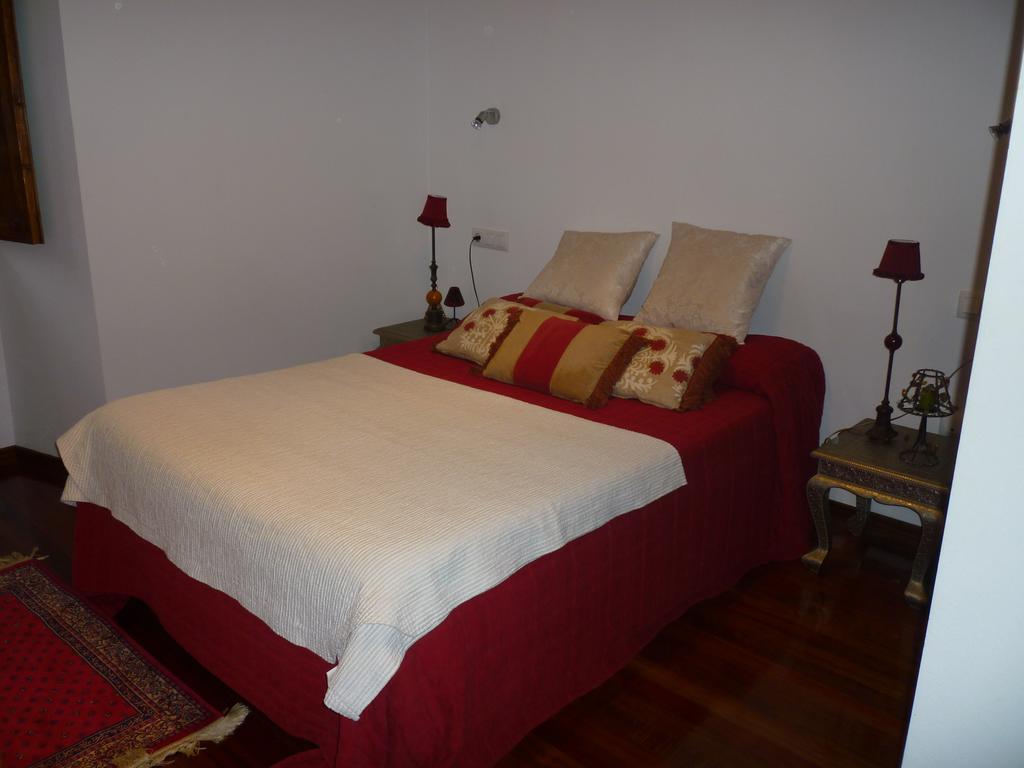 Apartamento Transito De Entrerruas ซานติอาโก เด กอมโปสเตลา ห้อง รูปภาพ